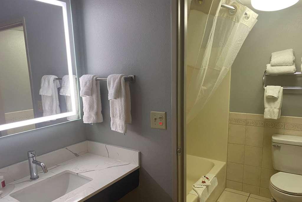Americinn By Wyndham Peoria Chambre photo