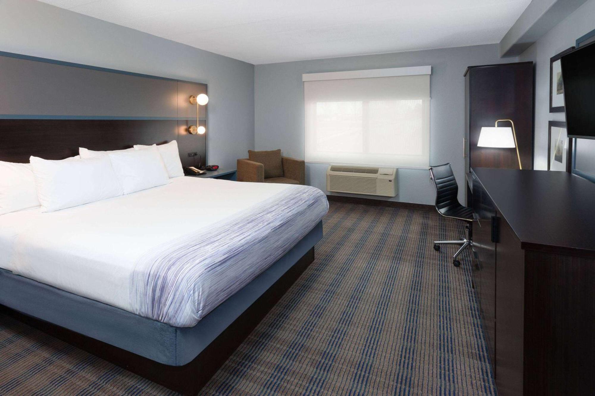 Americinn By Wyndham Peoria Extérieur photo