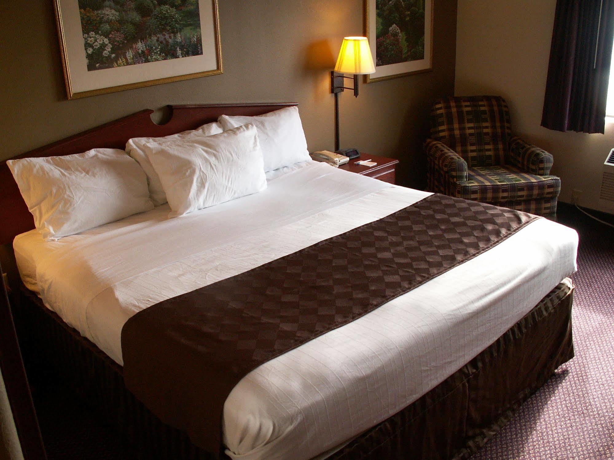Americinn By Wyndham Peoria Extérieur photo