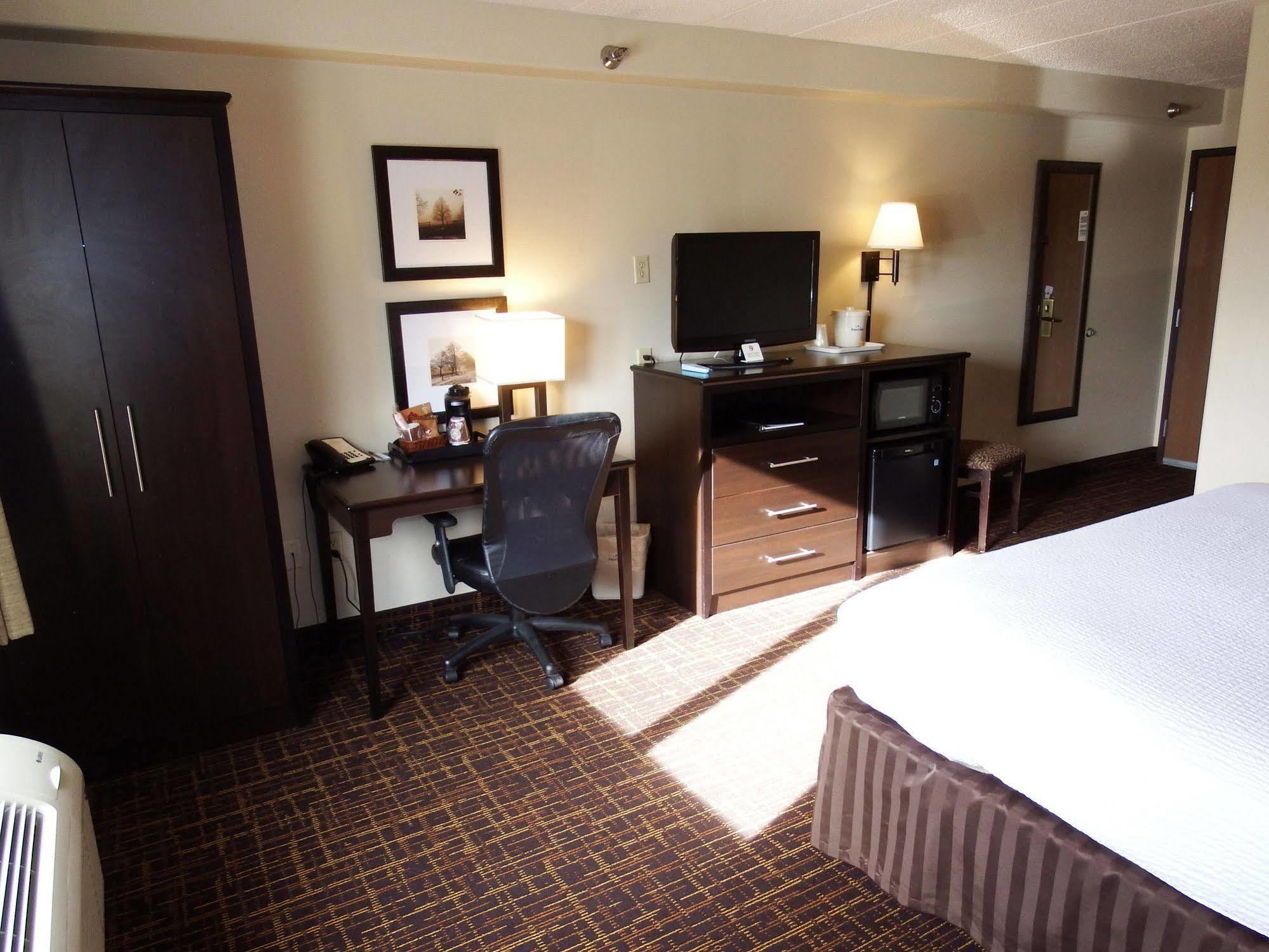 Americinn By Wyndham Peoria Extérieur photo